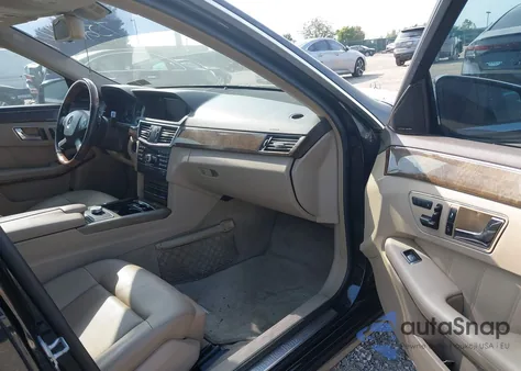 2011 Mercedes-Benz E 350 4Matic z USA, uszkodzony, nr VIN WDDHF8HB1BA424909